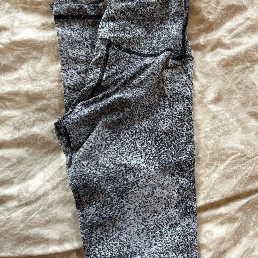 Lululemon Black and White Patterned Leggings